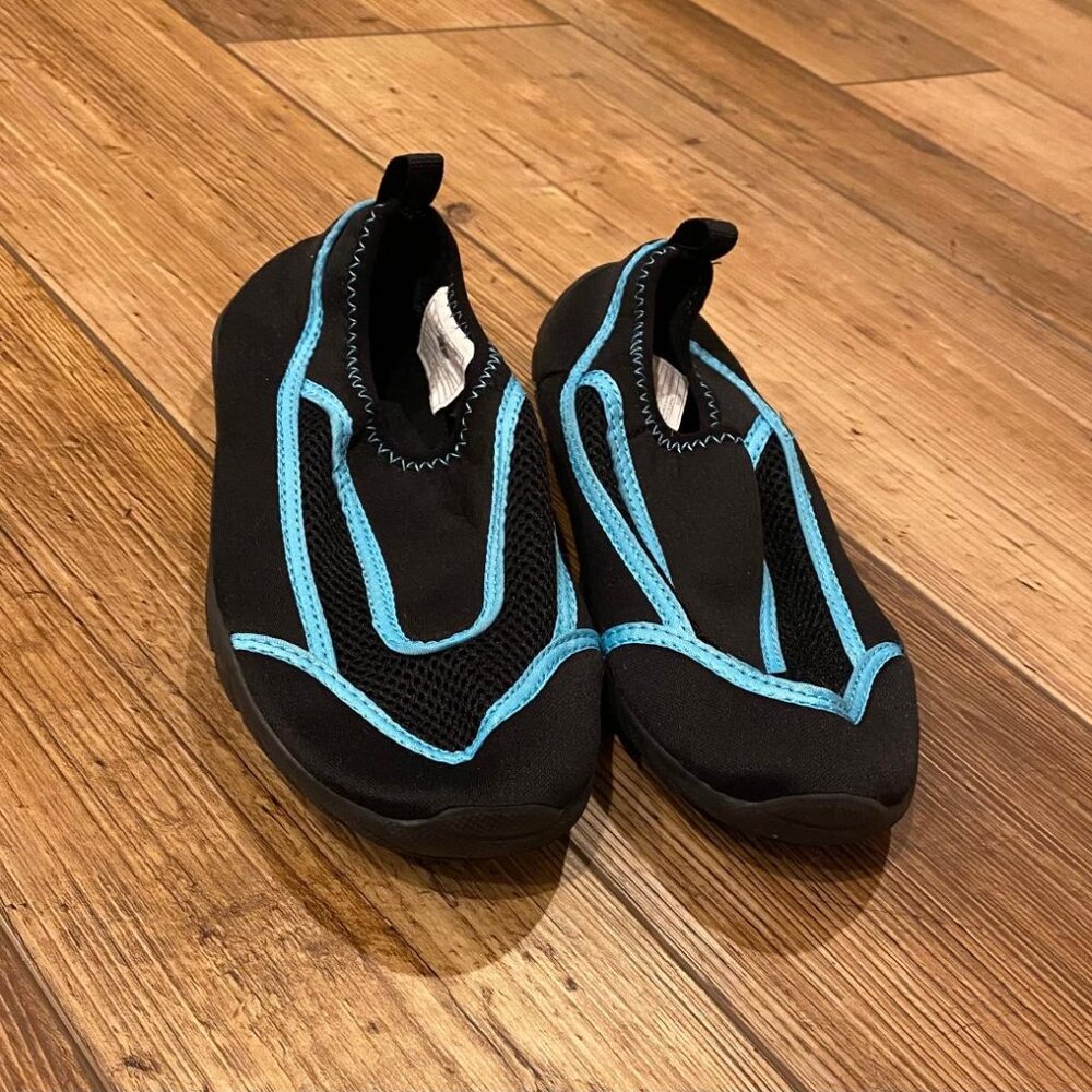 MAUI & SONS Tide Mens Black Blue Stretch & Mesh Upper Water Shoes Size 8